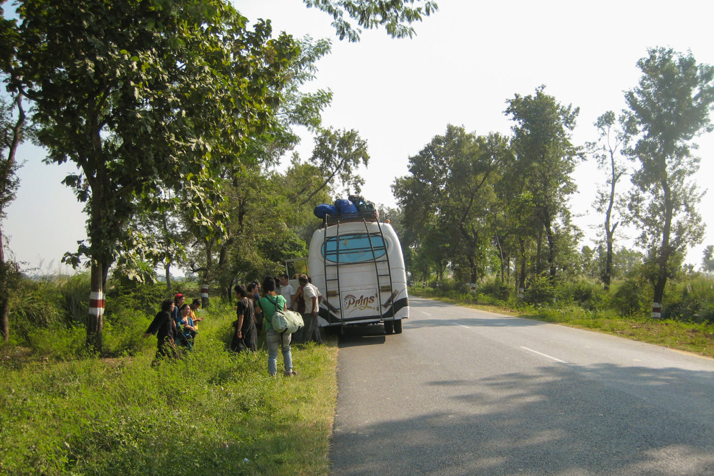 Sonauli to Varanasi by Bus