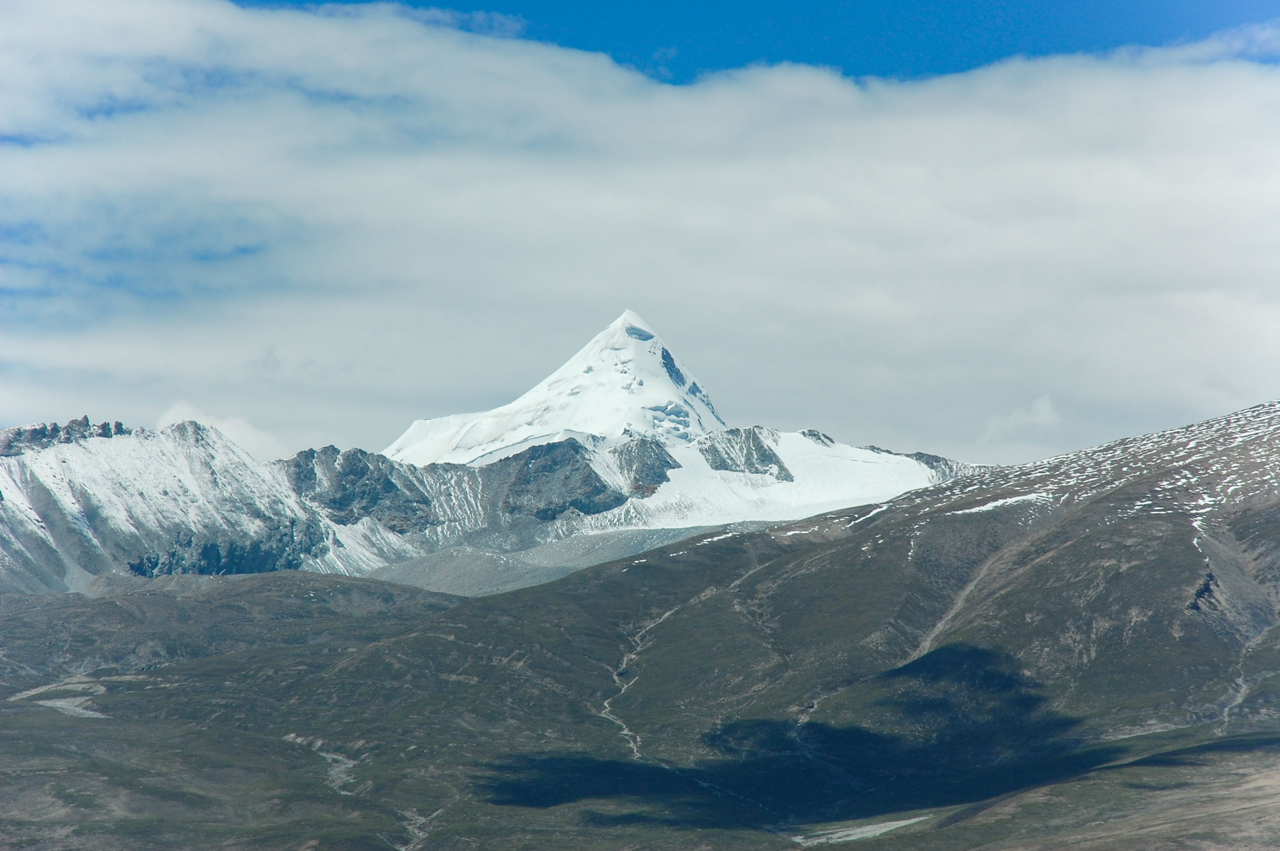 ニンチェンタングラ山脈 サムディン・カンサン峰