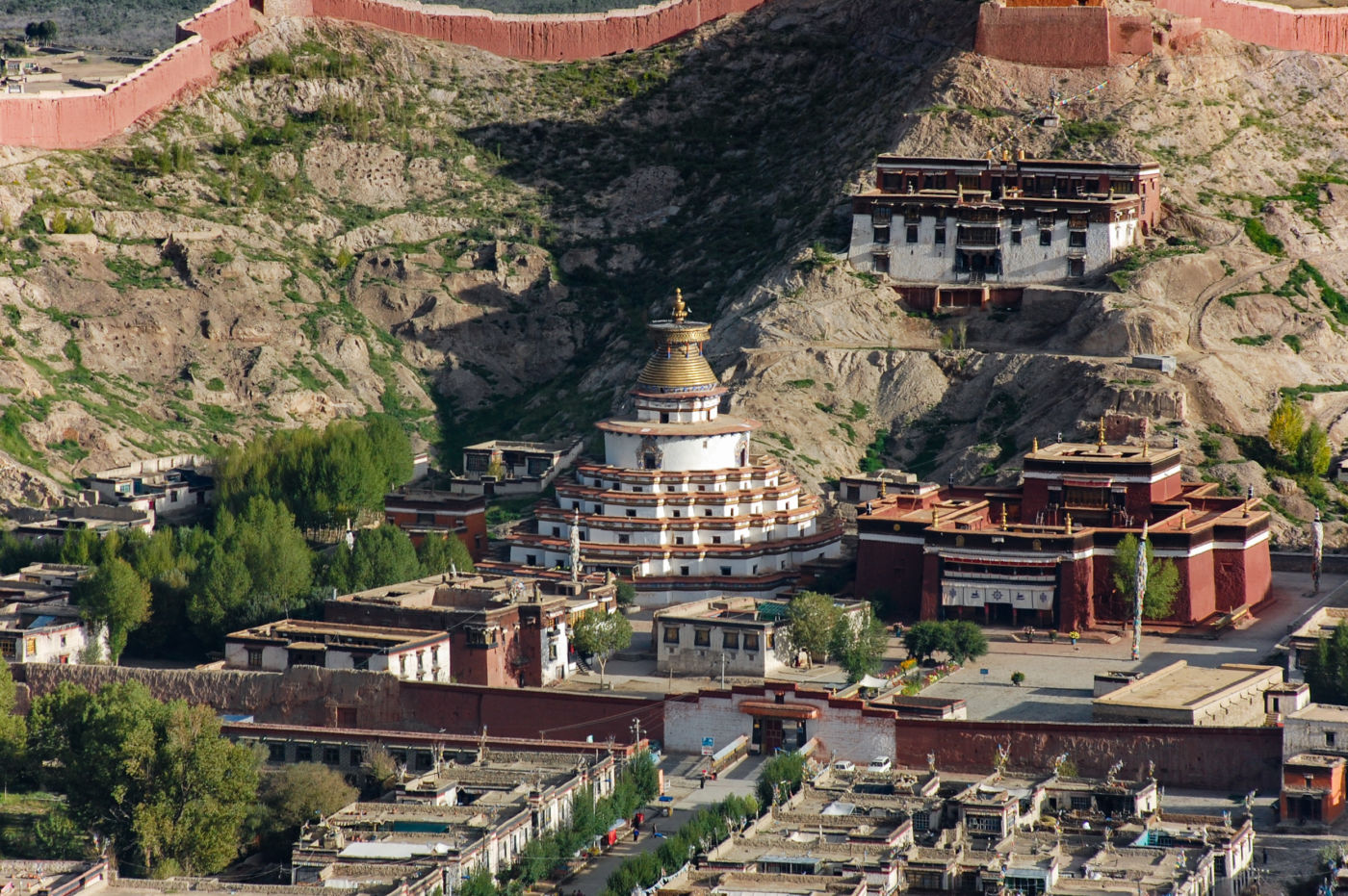 チベット寺院パンコル・チューデ